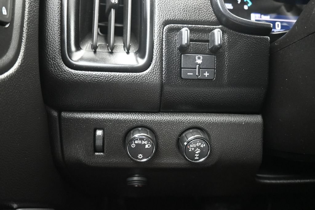 Used 2018 Chevrolet Colorado ZR2 AWD/4WD image 25