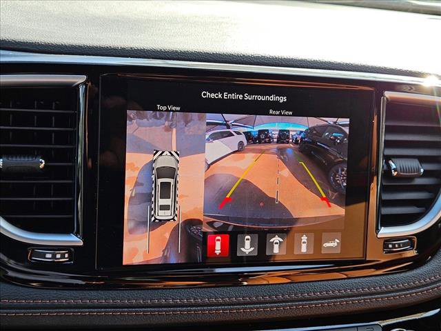 New 2026 Chrysler Pacifica Pinnacle image 17