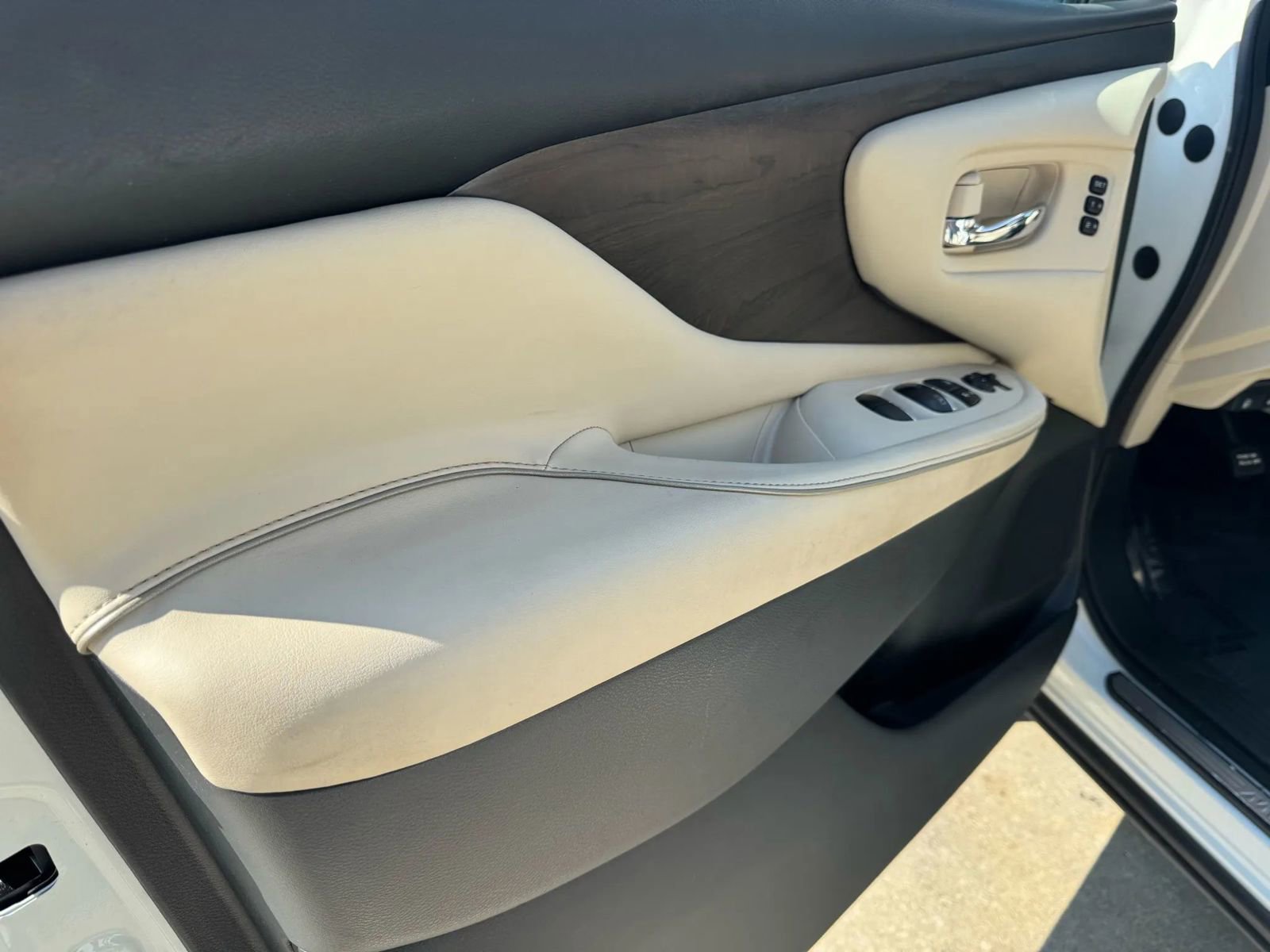 Used 2020 Nissan Murano Platinum image 14