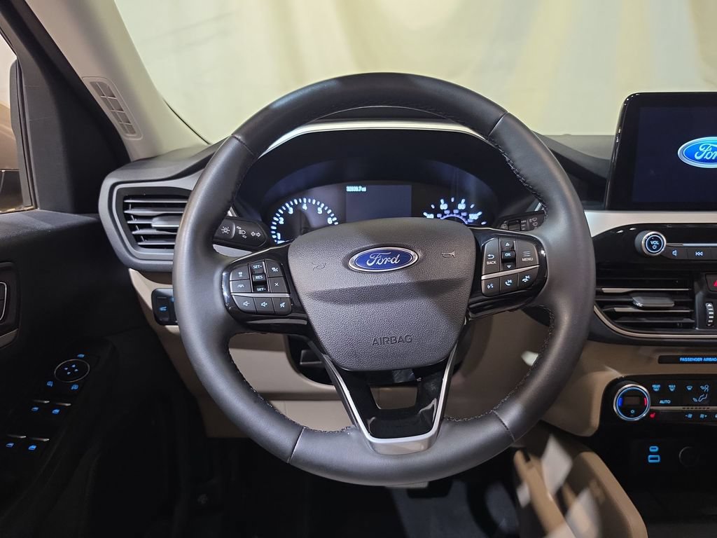 Used 2021 Ford Escape SE w/ Convenience Package AWD/4WD image 11