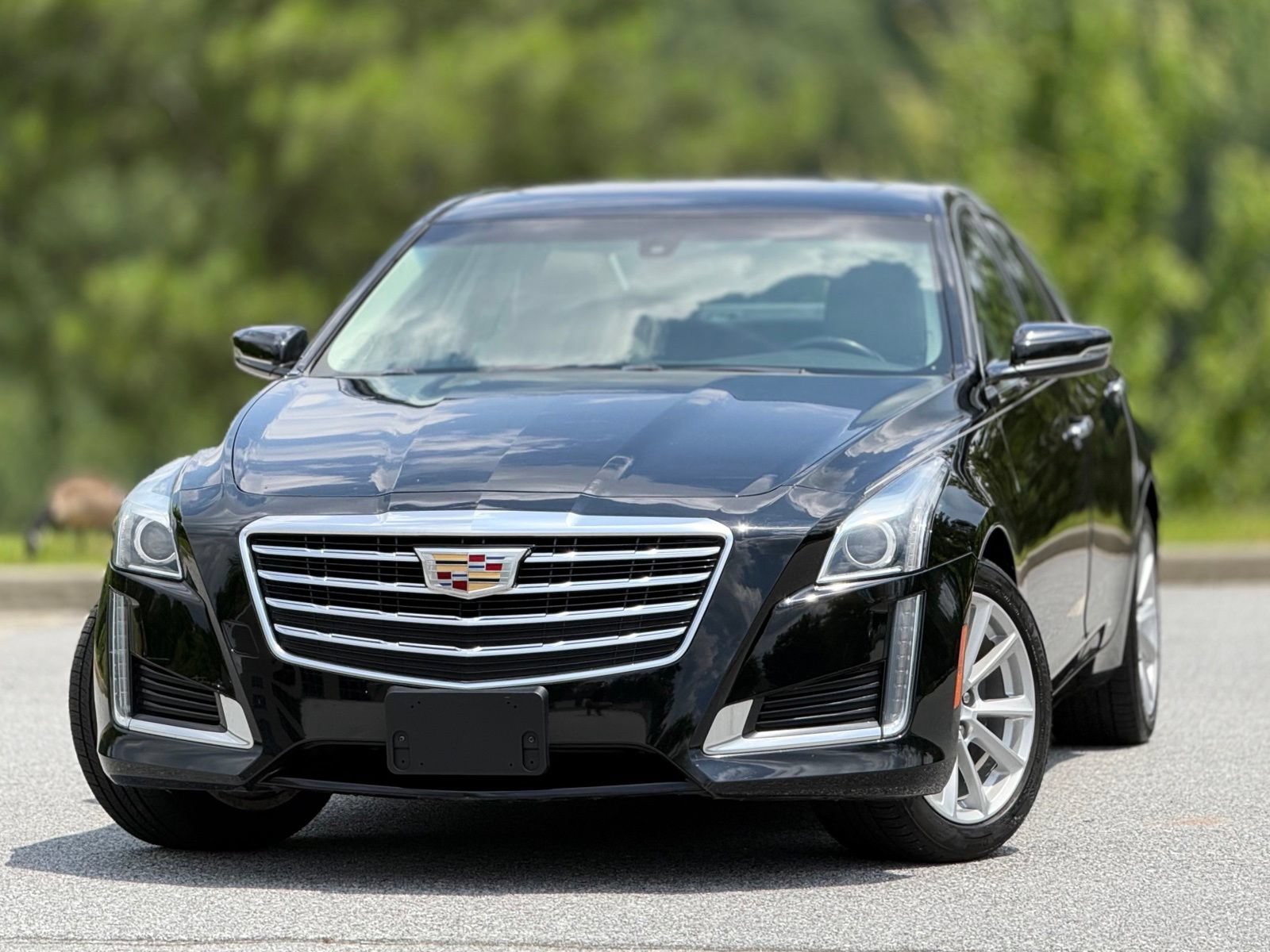 Used 2019 Cadillac CTS Sedan RWD image 2