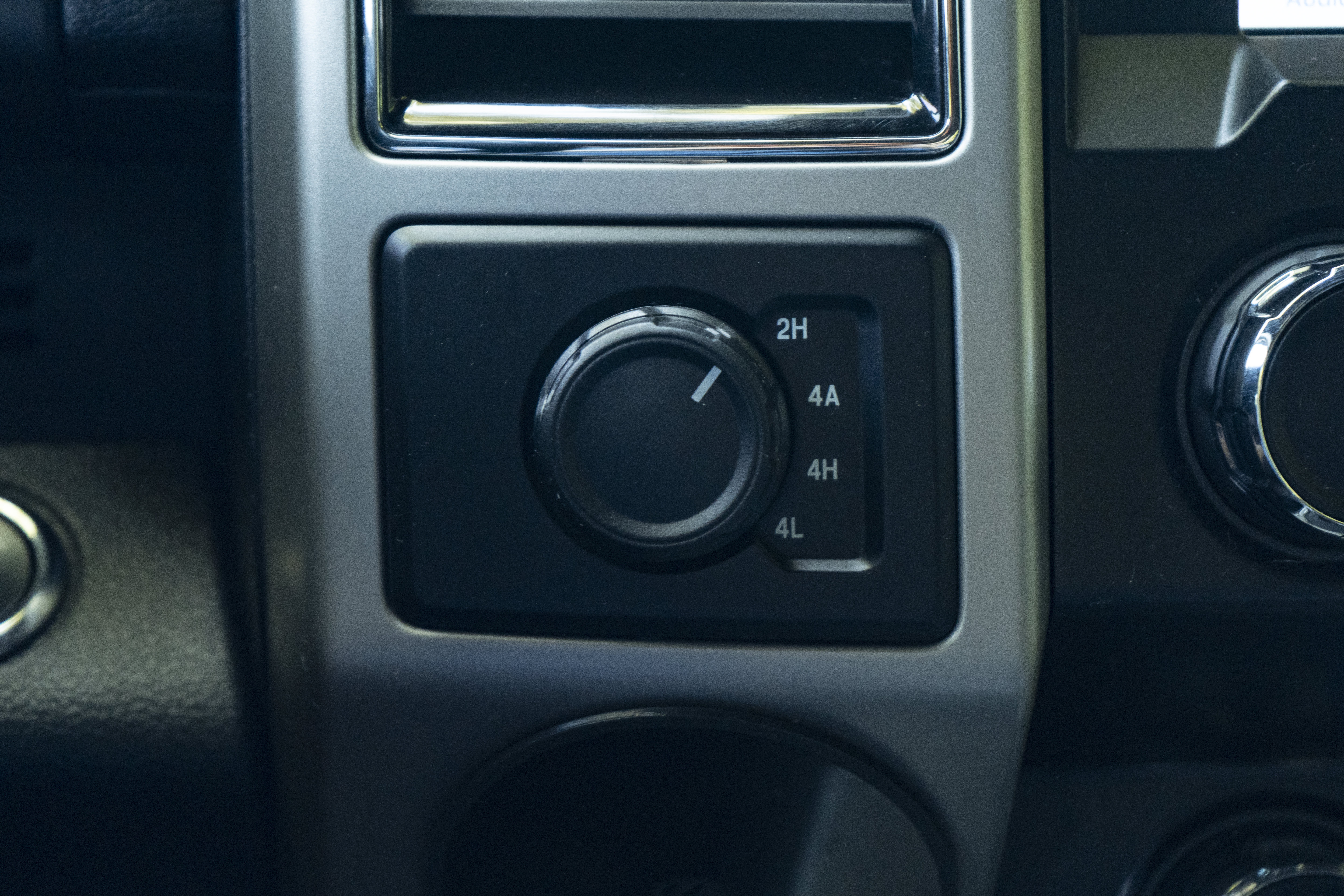 Used 2020 Ford F150 Lariat AWD/4WD image 33