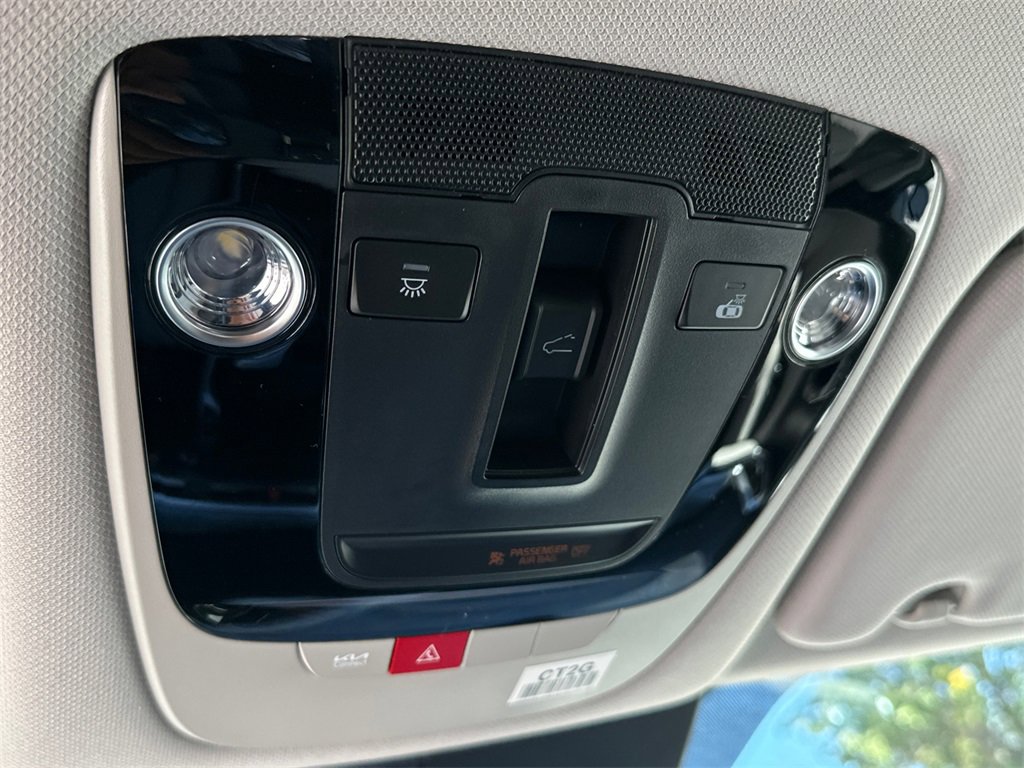 New 2025 Kia Sorento EX w/ EX Panoramic Sunroof Package image 28