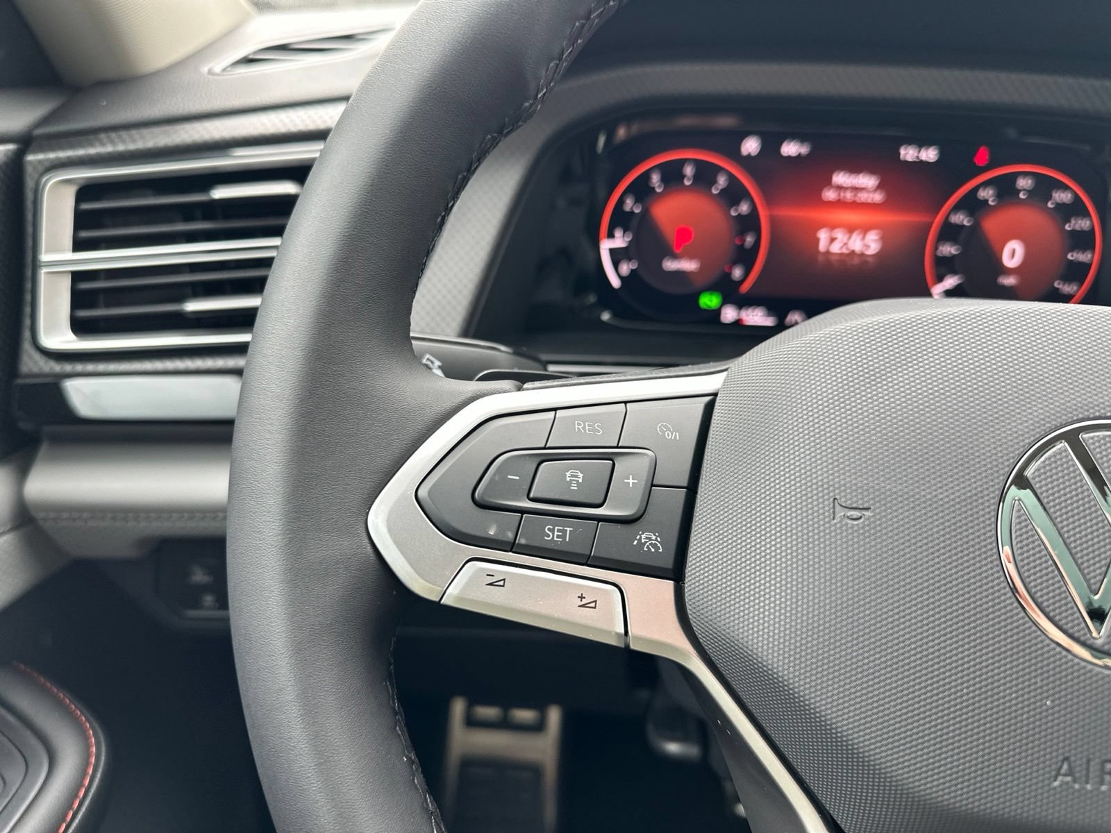 New 2026 Volkswagen Atlas Peak Edition AWD/4WD image 56