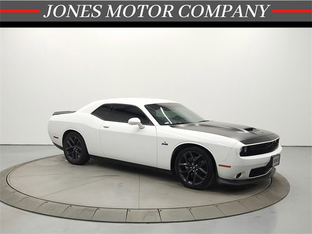 Used 2023 Dodge Challenger R/T w/ Blacktop Package image 1