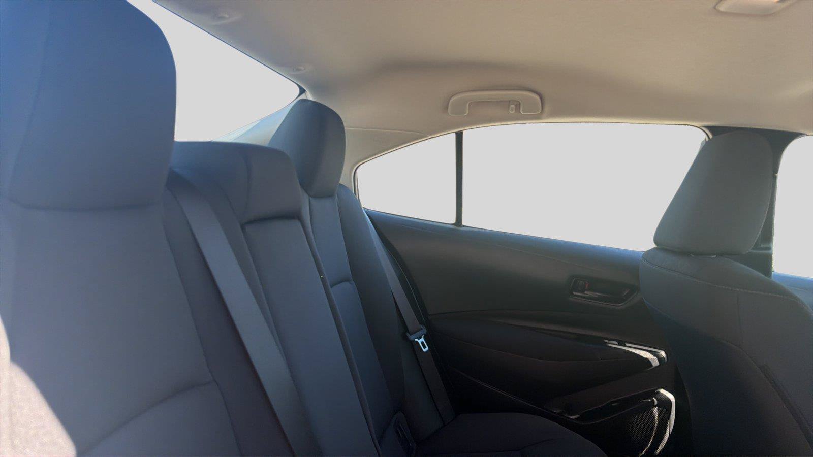 Used 2026 Toyota Corolla LE FWD image 19