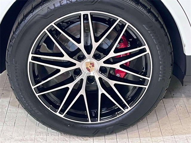 New 2025 Porsche Cayenne S image 15
