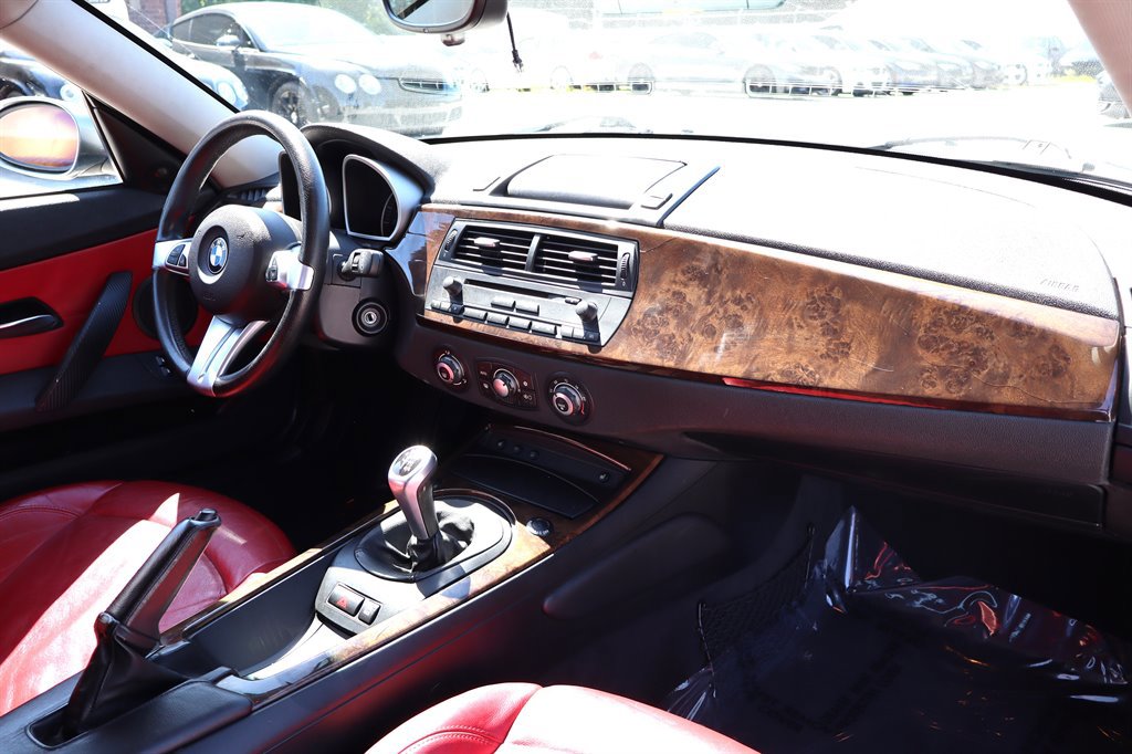 Used 2008 BMW Z4 3.0si RWD image 15