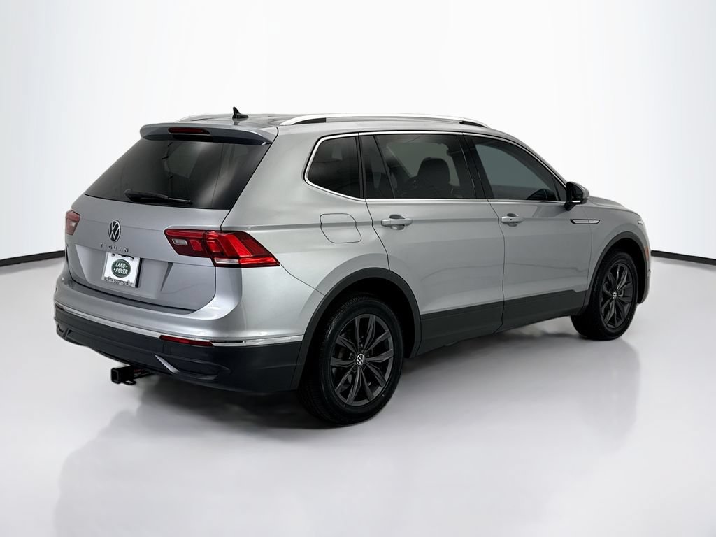 Used 2022 Volkswagen Tiguan SE FWD image 5
