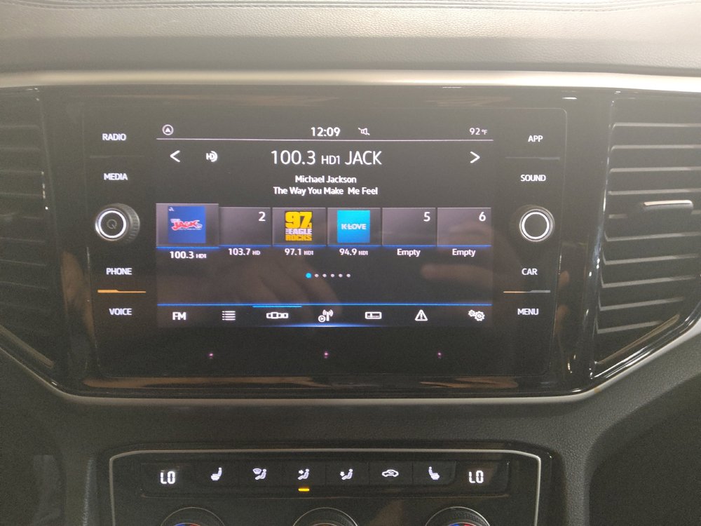 Used 2023 Volkswagen Atlas Cross Sport SE FWD image 25