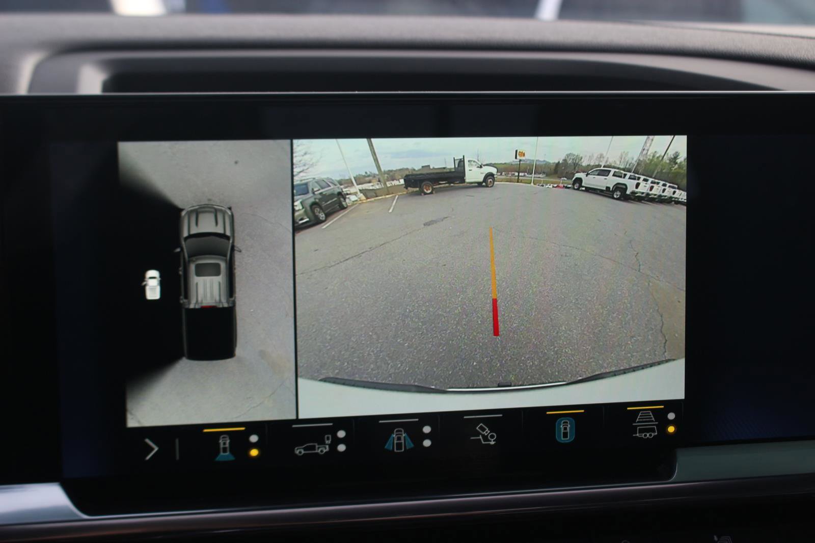 Used 2023 Chevrolet Silverado 1500 LTZ w/ LTZ Premium Package image 24