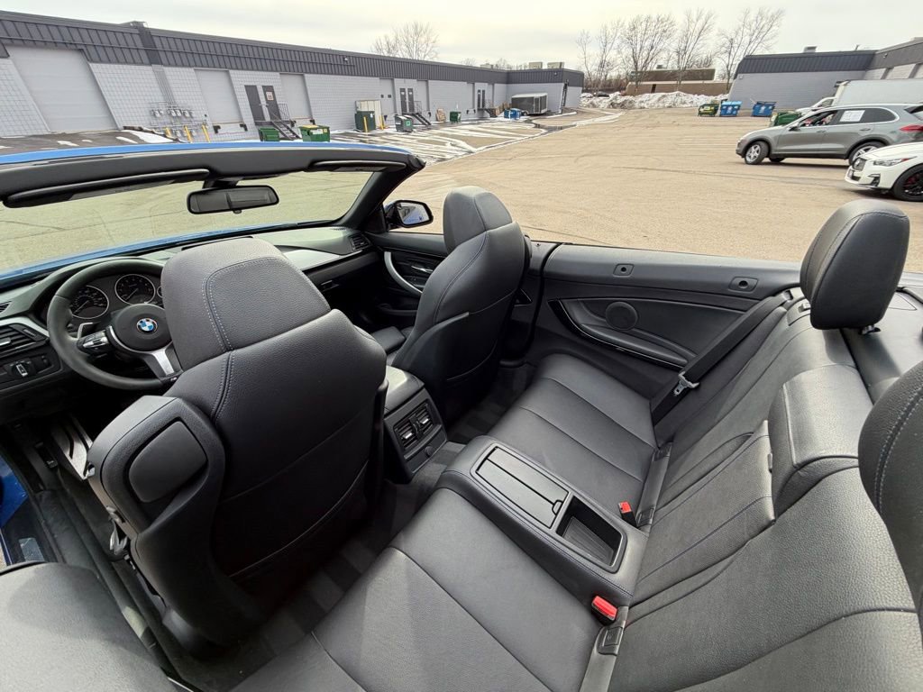 Used 2014 BMW 435i Convertible image 11