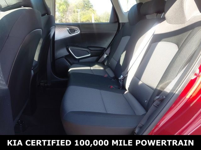 Certified 2023 Kia Soul LX FWD image 23