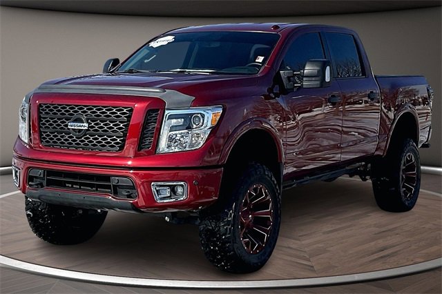 Certified 2018 Nissan Titan PRO-4X w/ Pro-4x Convenience Package image 1