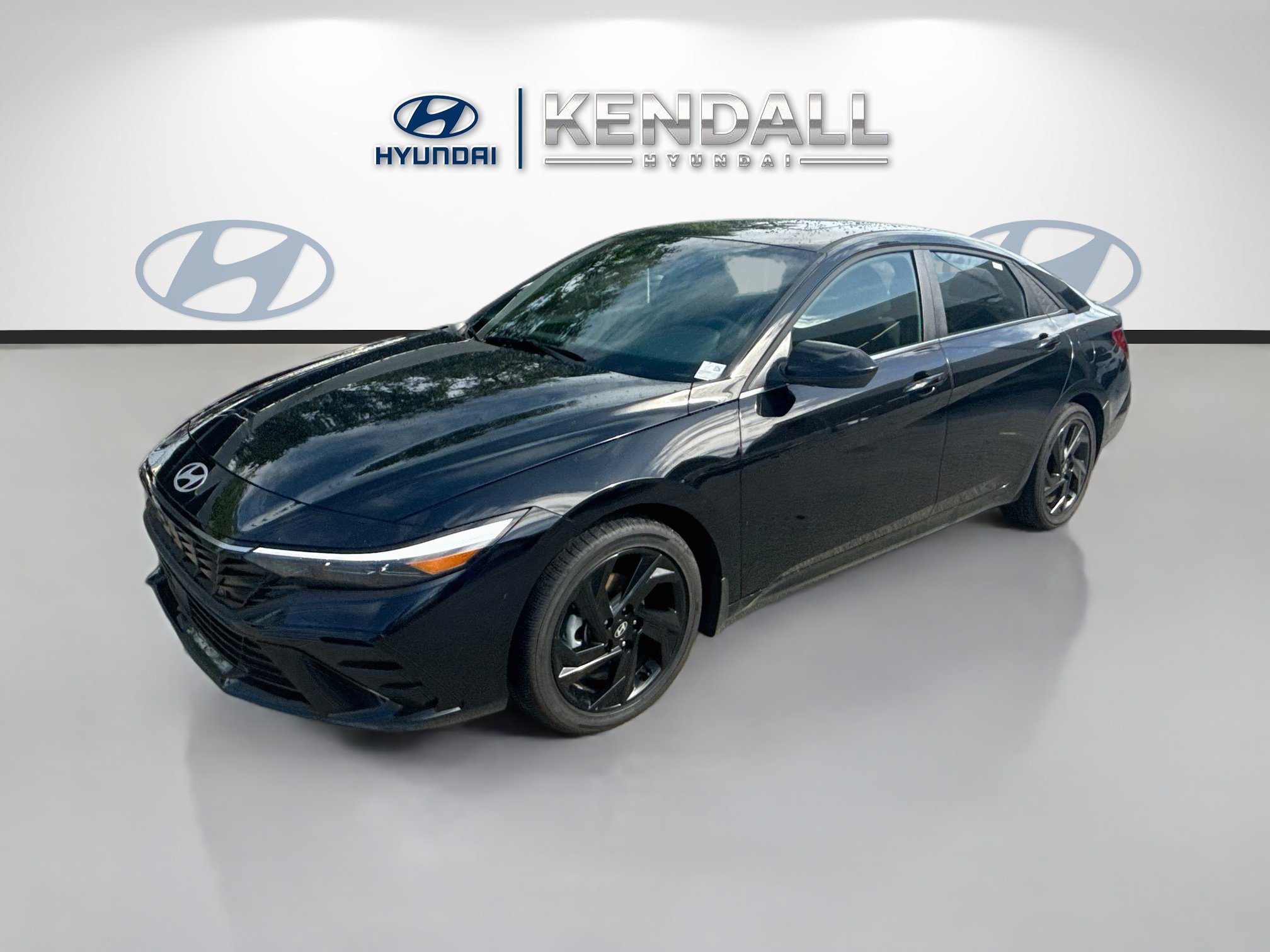 Used 2026 Hyundai Elantra SEL Sport FWD image 3