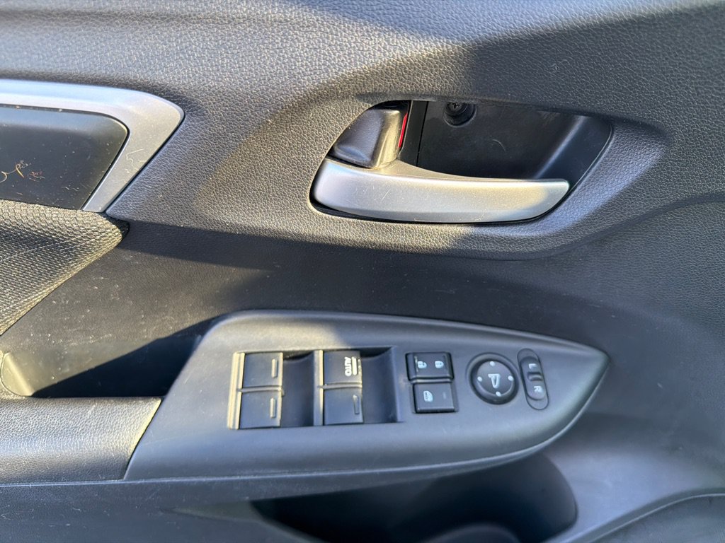 Used 2016 Honda Fit EX image 12