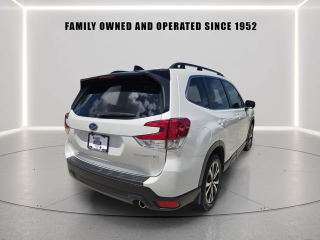 Certified 2024 Subaru Forester Limited AWD/4WD image 3