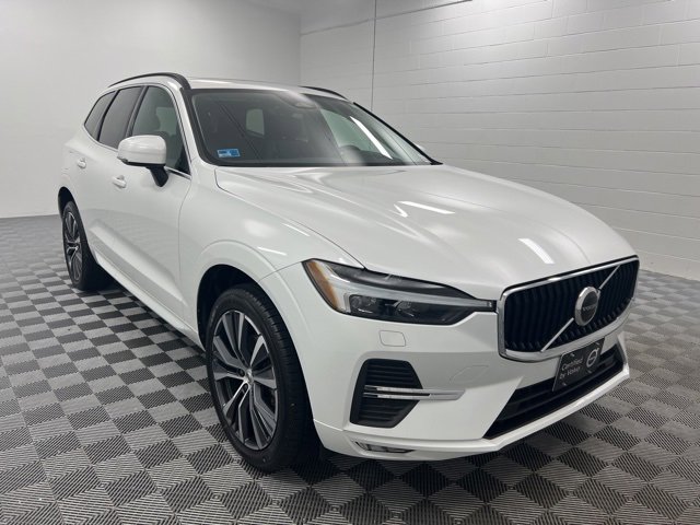 Used 2022 Volvo XC60 B5 Momentum w/ Climate Package
