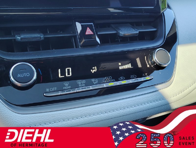 Certified 2023 Toyota Corolla SE w/ SE Premium Package FWD image 32