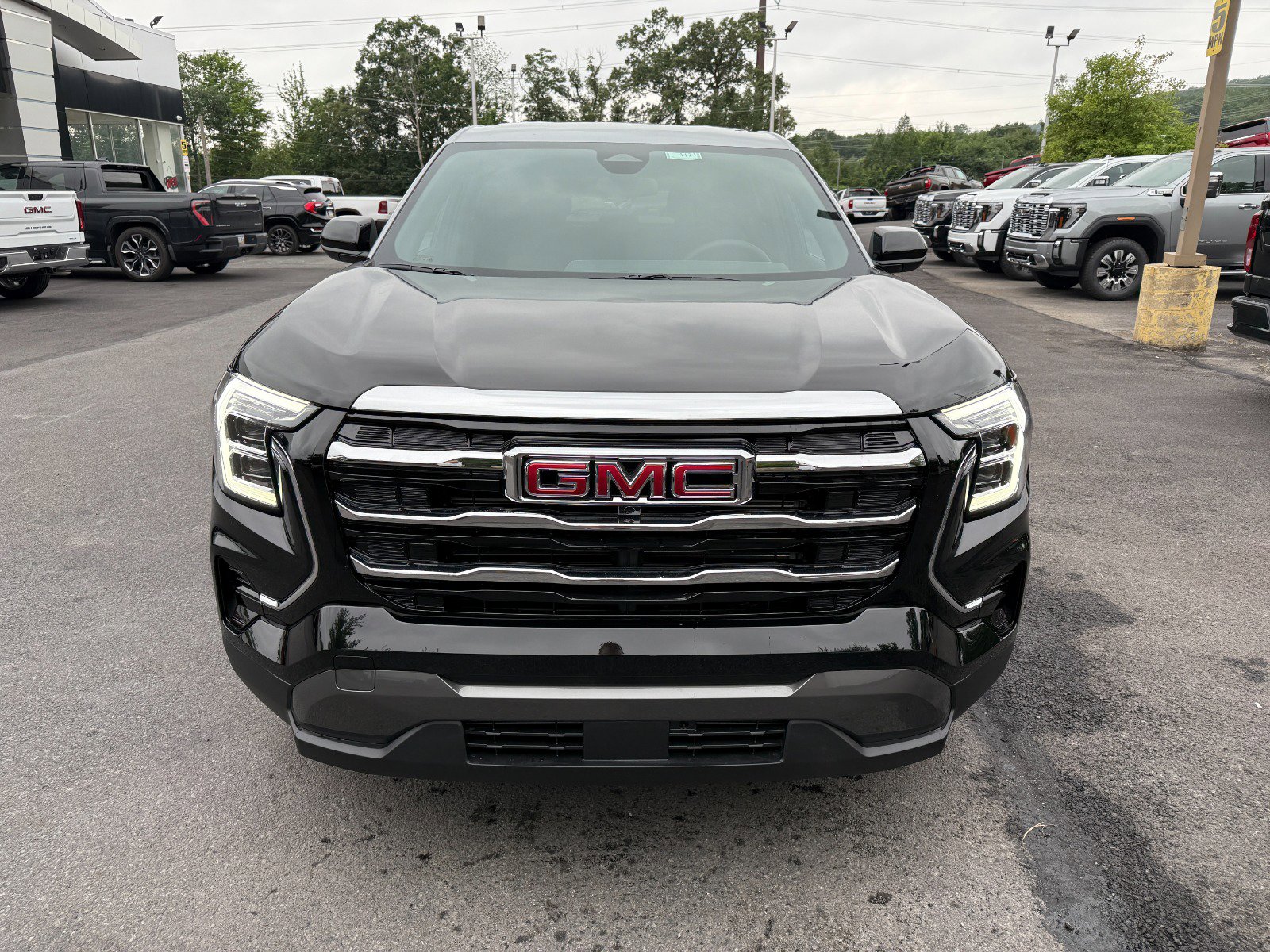 New 2026 GMC Terrain Elevation w/ LPO, Floor Liner Package image 8