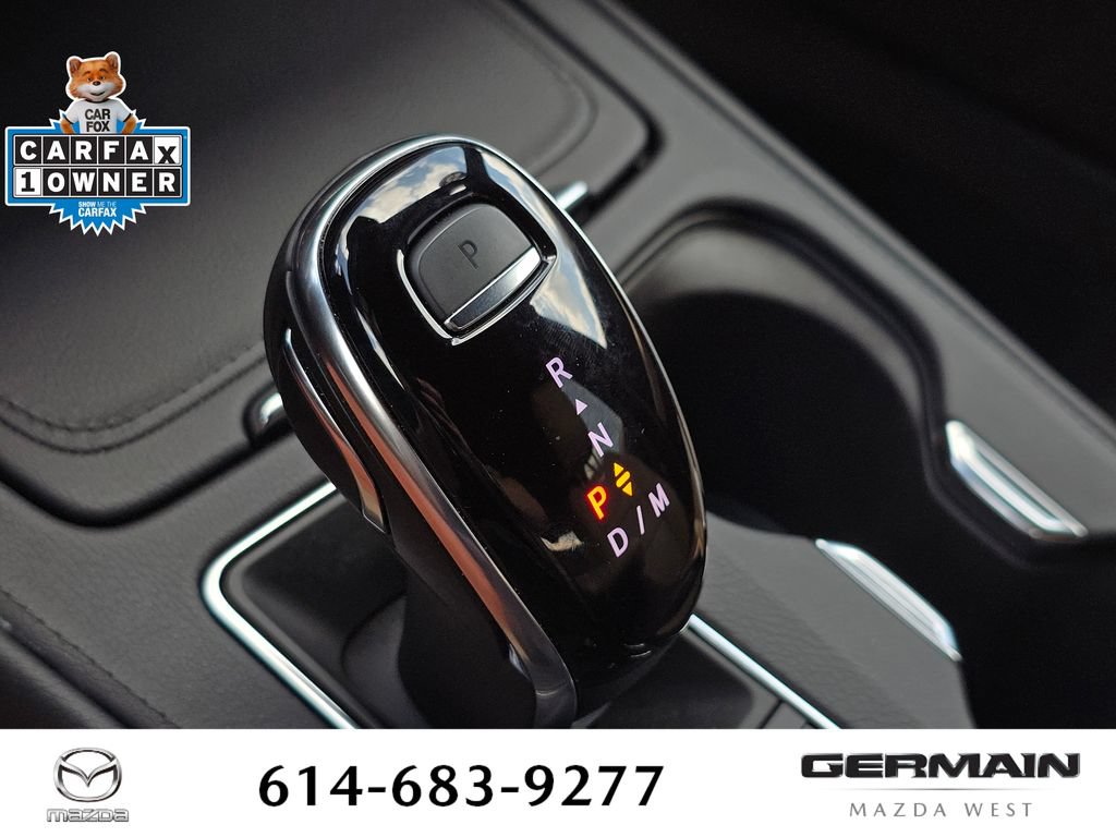 Used 2025 Cadillac XT4 Premium Luxury w/ Cold Weather Package AWD/4WD image 27