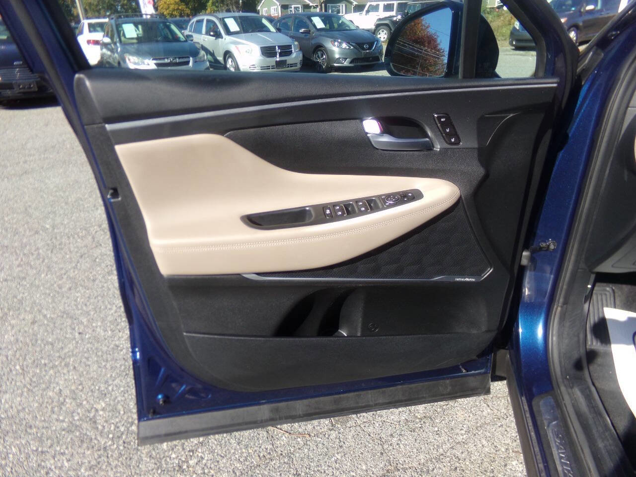 Used 2021 Hyundai Santa Fe Limited image 37