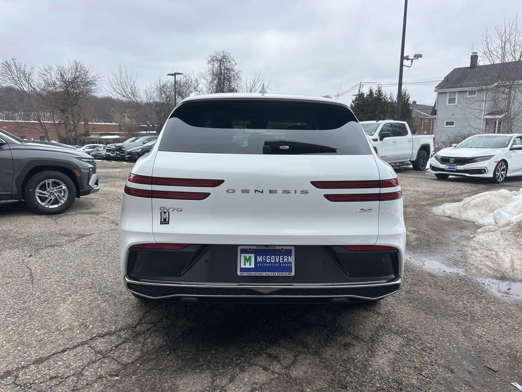 Used 2026 Genesis GV70 2.5T Advanced image 5