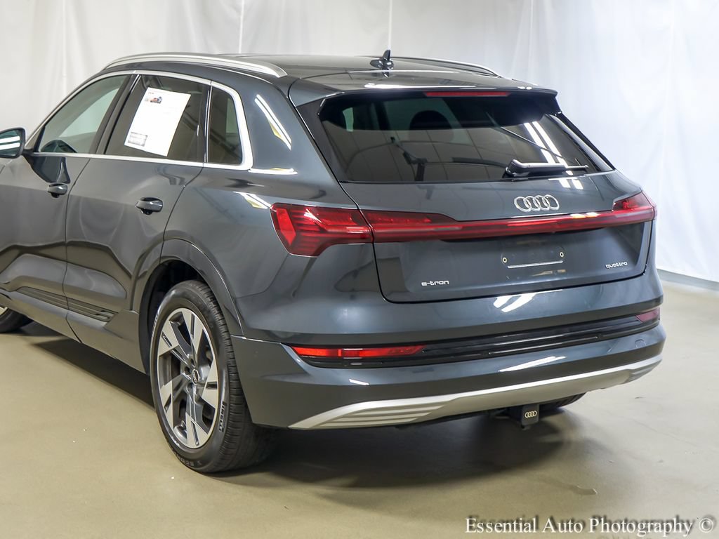 Used 2021 Audi e-tron Premium Plus w/ Premium Plus Package AWD/4WD image 8