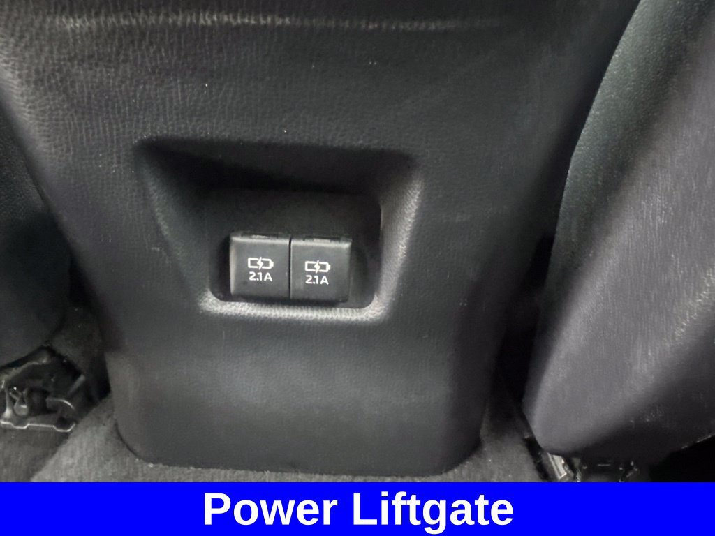 Used 2021 Toyota RAV4 XSE AWD/4WD image 18