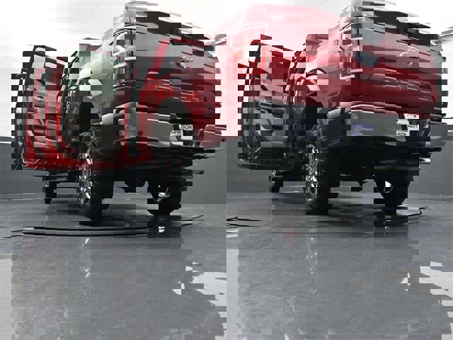 Used 2019 Ford F150 XLT w/ Equipment Group 302A Luxury image 32