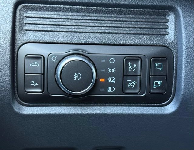 Used 2026 Ford F450 Platinum AWD/4WD image 26