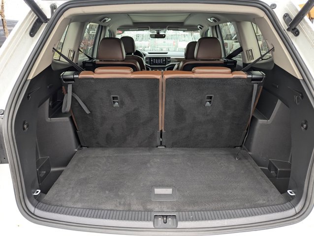 Used 2022 Volkswagen Atlas SE w/ Panoramic Sunroof Package AWD/4WD image 6