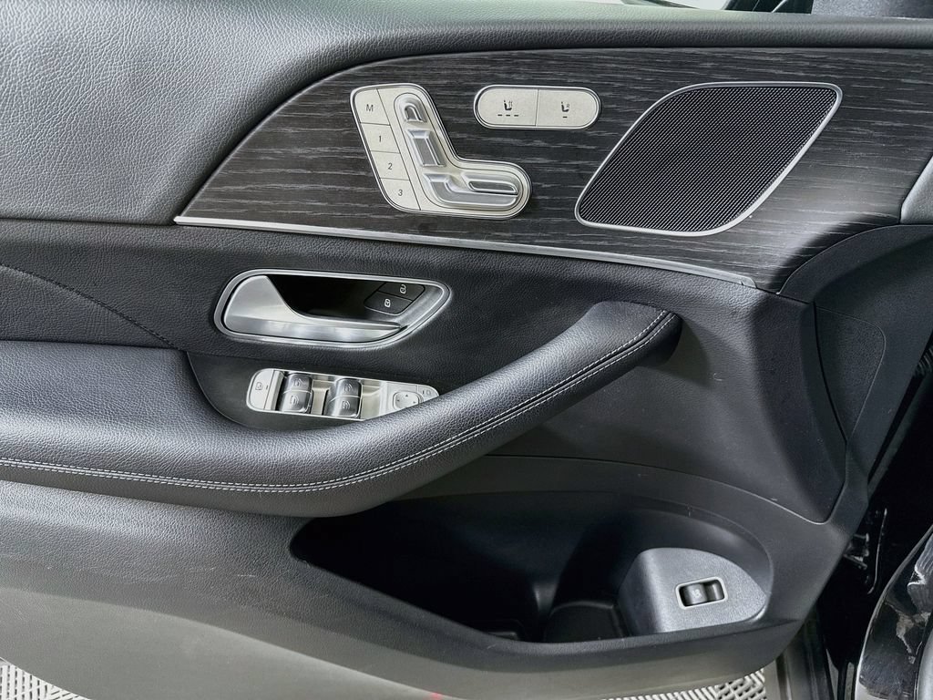 Used 2025 Mercedes-Benz GLE 350 4MATIC image 18