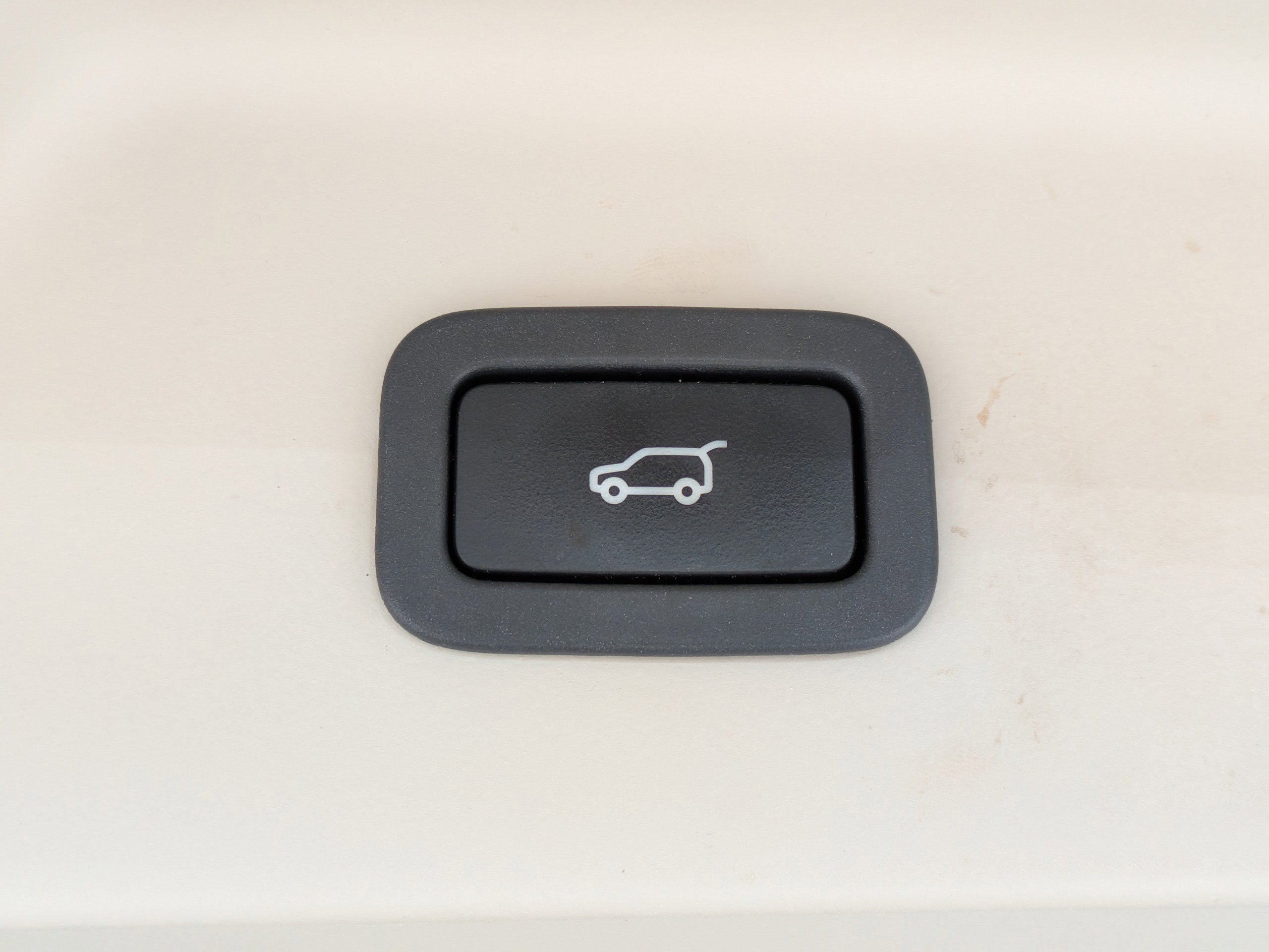 Used 2018 Land Rover Range Rover HSE image 14