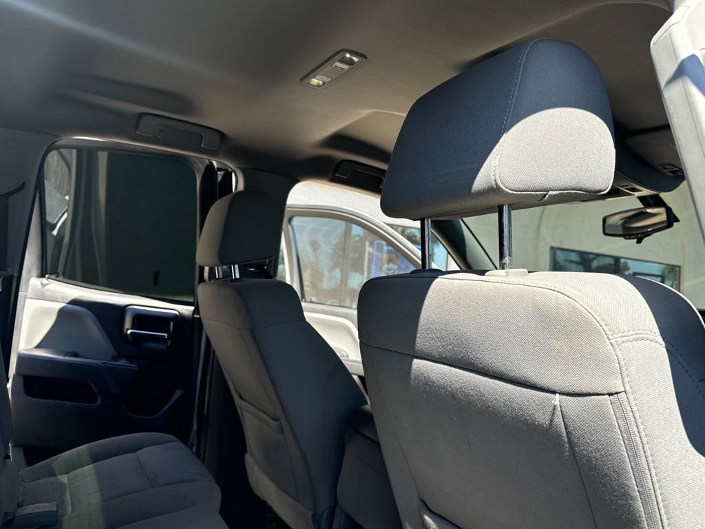 Used 2017 Chevrolet Silverado 1500 Custom w/ Custom Convenience Package image 19