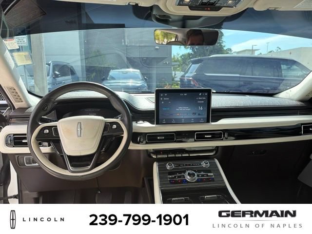 Used 2023 Lincoln Aviator Black Label w/ Dynamic Handling Package AWD/4WD image 14