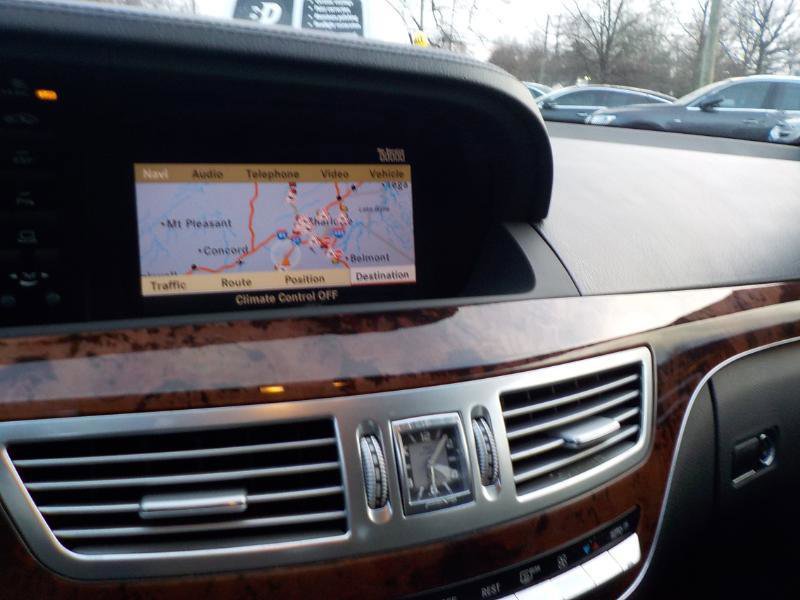 Used 2009 Mercedes-Benz S 63 AMG w/ Premium 2 Pkg image 14