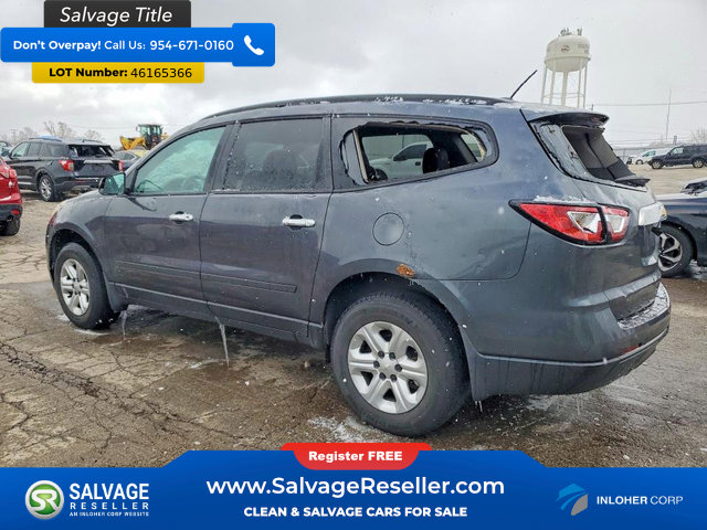 Used 2013 Chevrolet Traverse LS FWD image 3