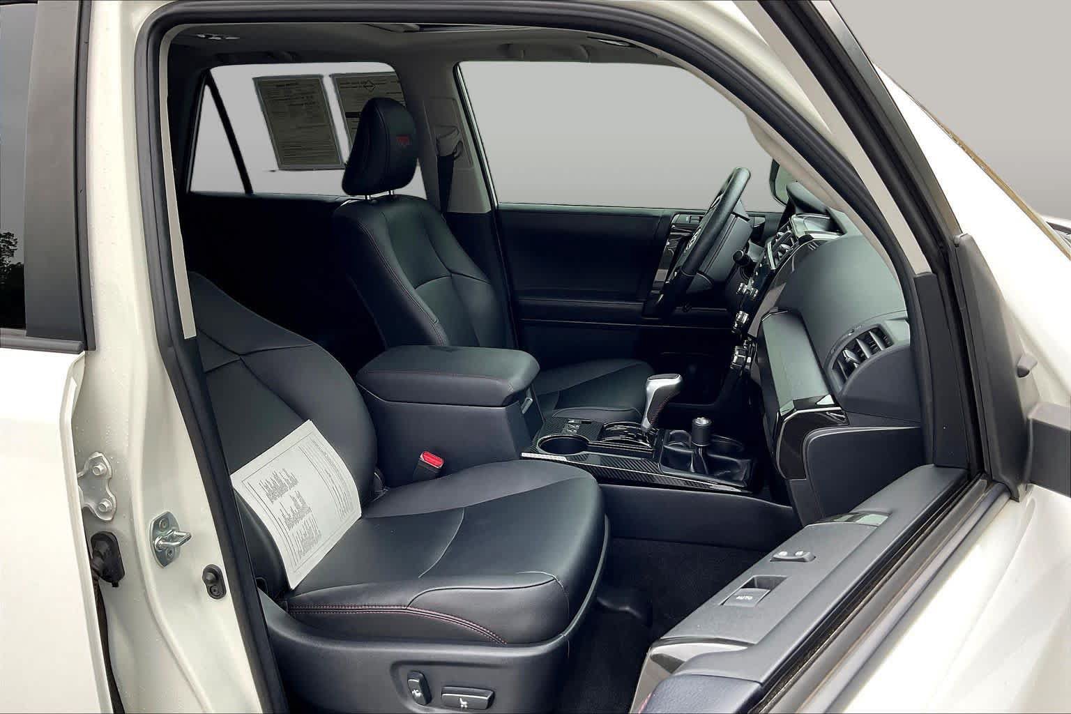 Used 2023 Toyota 4Runner TRD Off-Road Premium w/ Moonroof Package AWD/4WD image 7