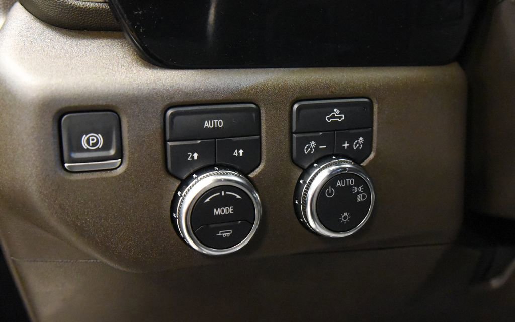 Used 2023 GMC Sierra 1500 SLE AWD/4WD image 20
