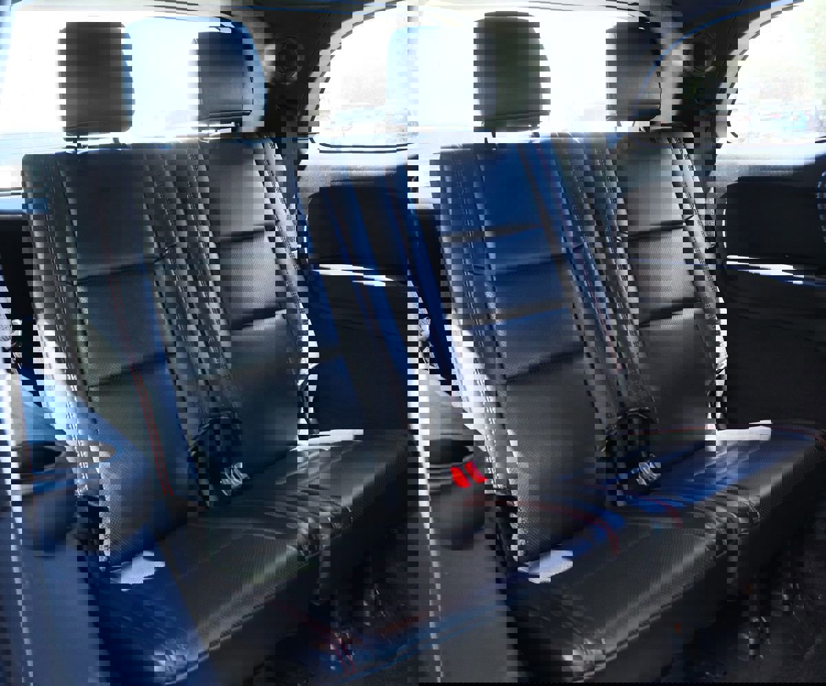 Used 2018 Dodge Durango R/T w/ Technology Group image 28