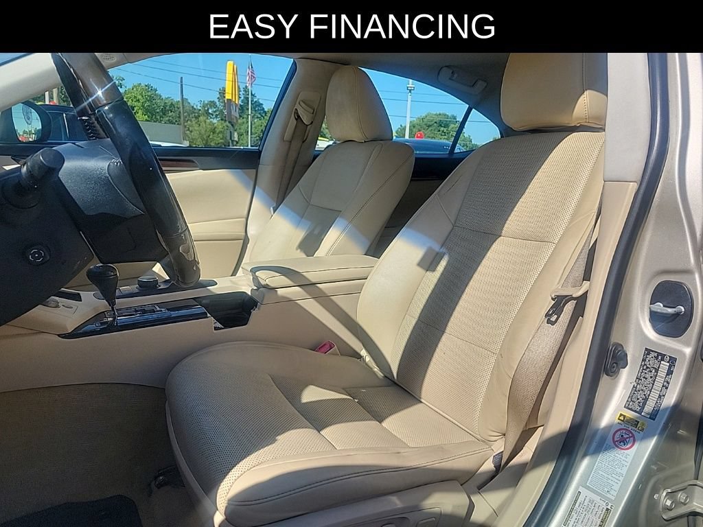 Used 2015 Lexus ES 350 w/ Premium Package FWD image 16