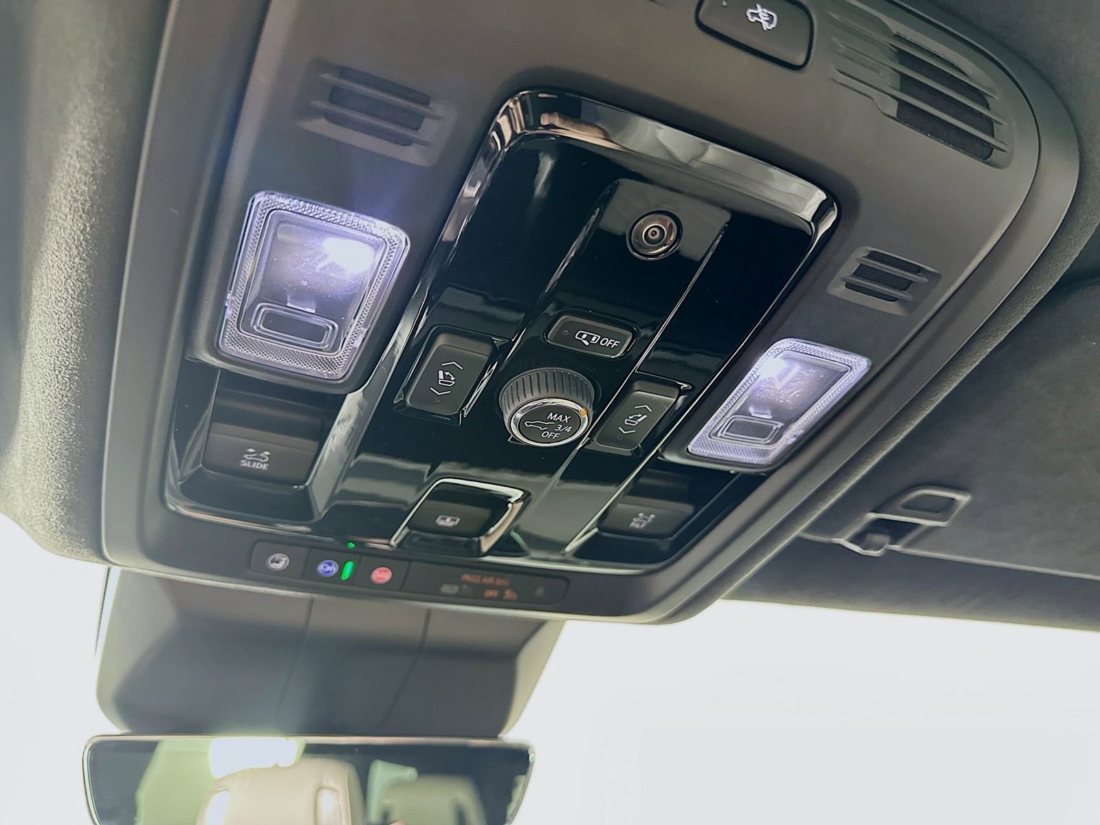 Used 2026 Cadillac Escalade V AWD/4WD image 30