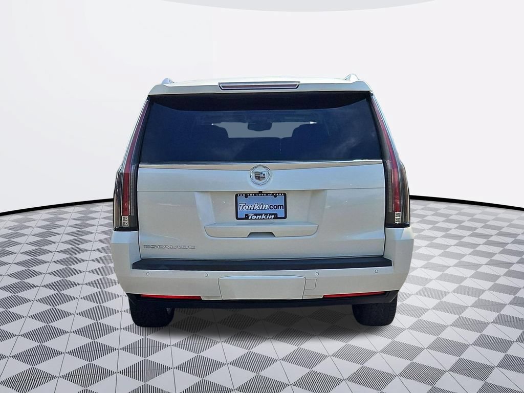 Used 2015 Cadillac Escalade ESV Premium AWD/4WD image 5