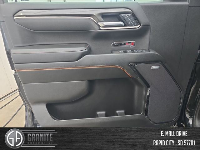 Used 2025 GMC Sierra 1500 AT4 w/ AT4 Premium Package image 10