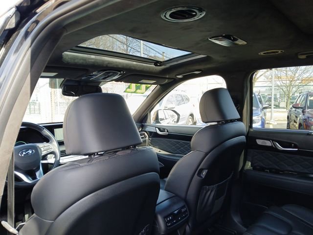 Used 2022 Hyundai Palisade Calligraphy image 24