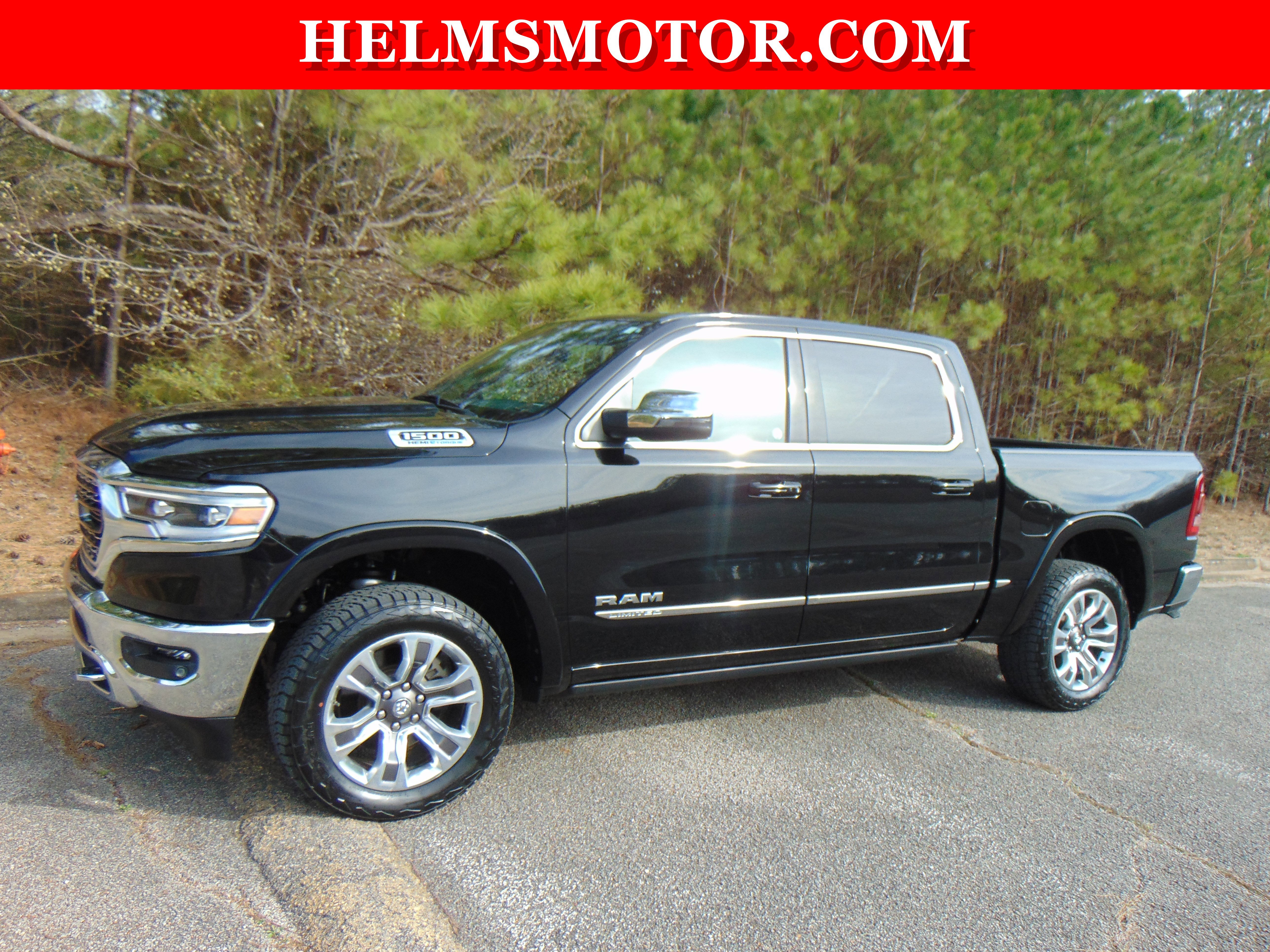 Used 2023 RAM 1500 Limited w/ Bed Utility Group image 4