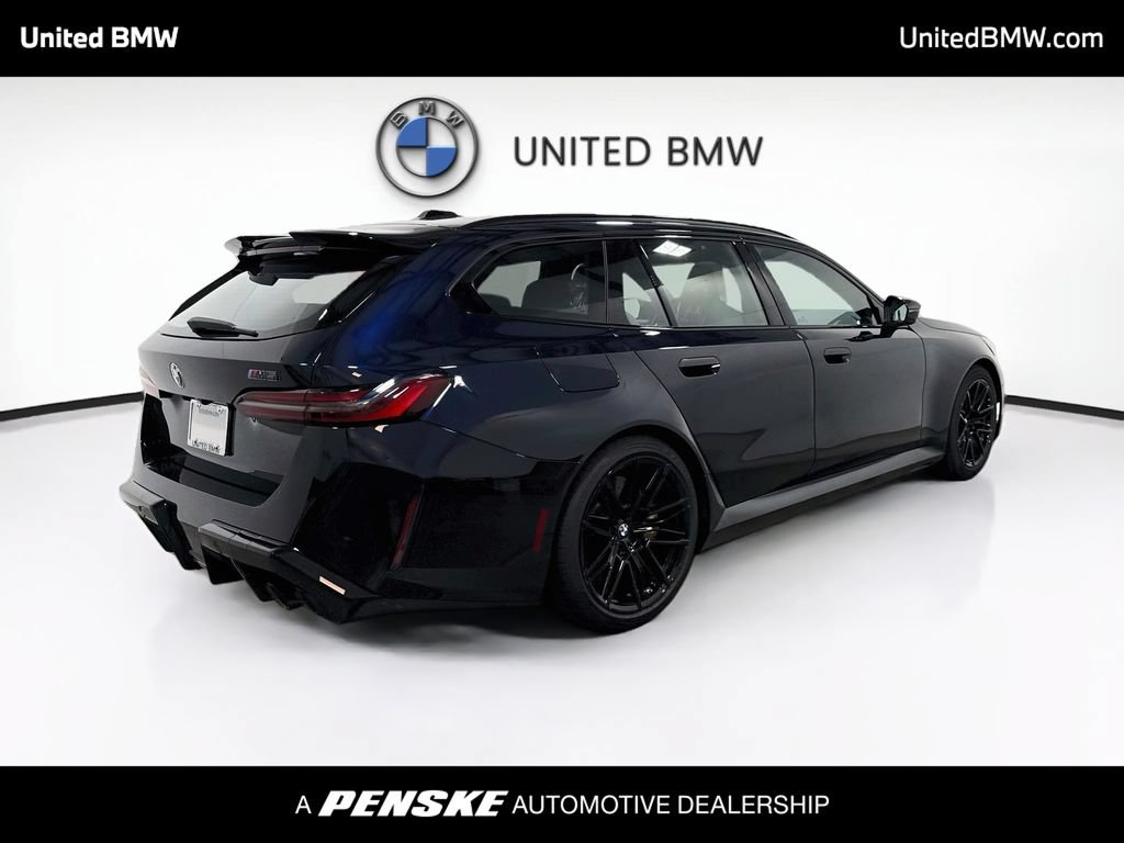 New 2027 BMW M5 Touring AWD/4WD image 5