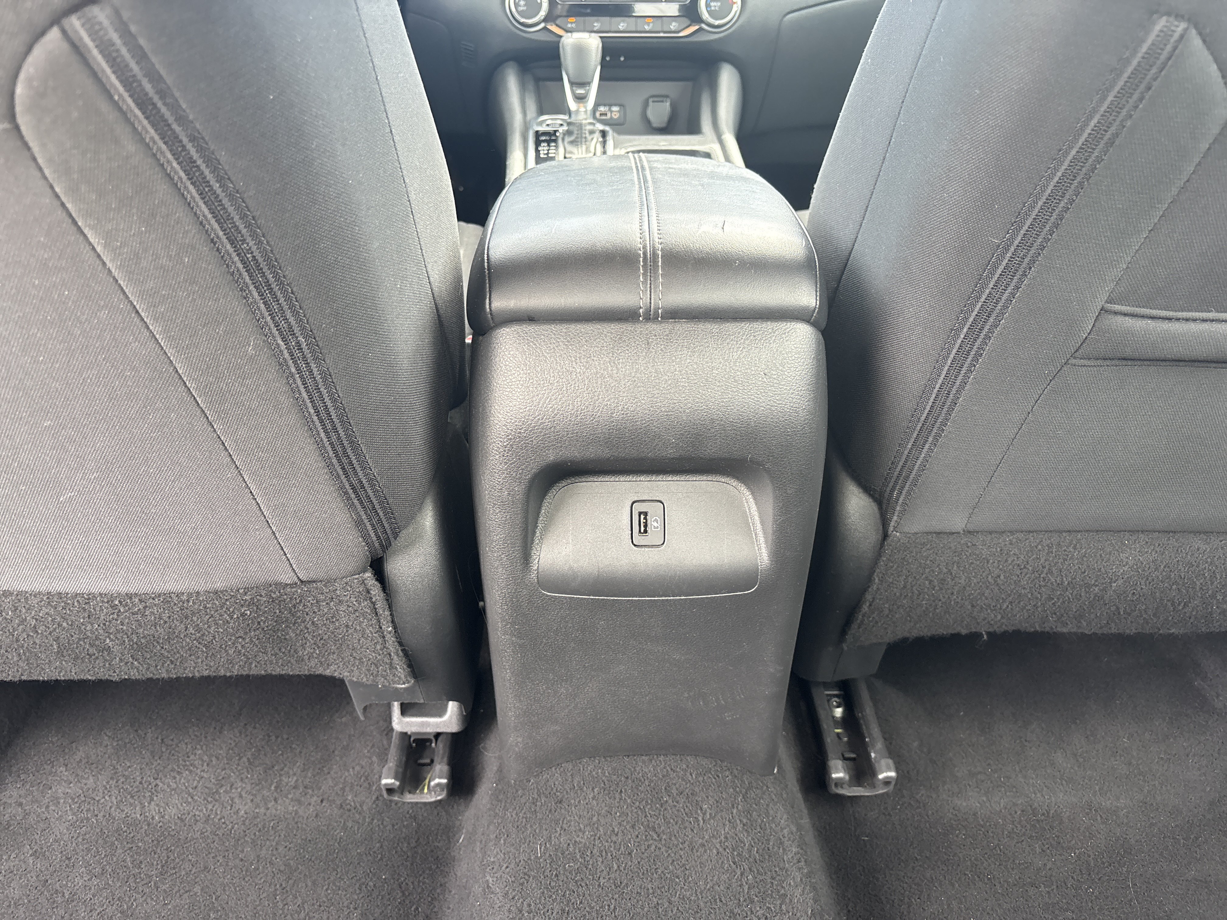 Used 2023 Nissan Sentra SV FWD image 16