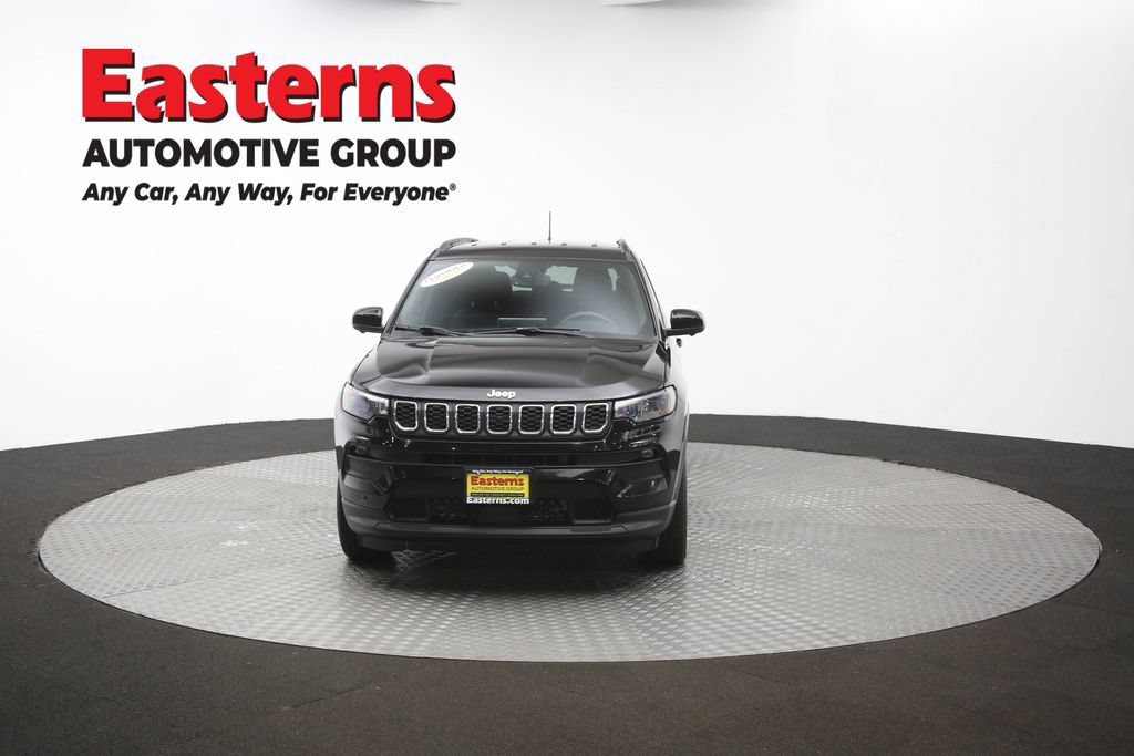 Used 2024 Jeep Compass Latitude AWD/4WD image 51